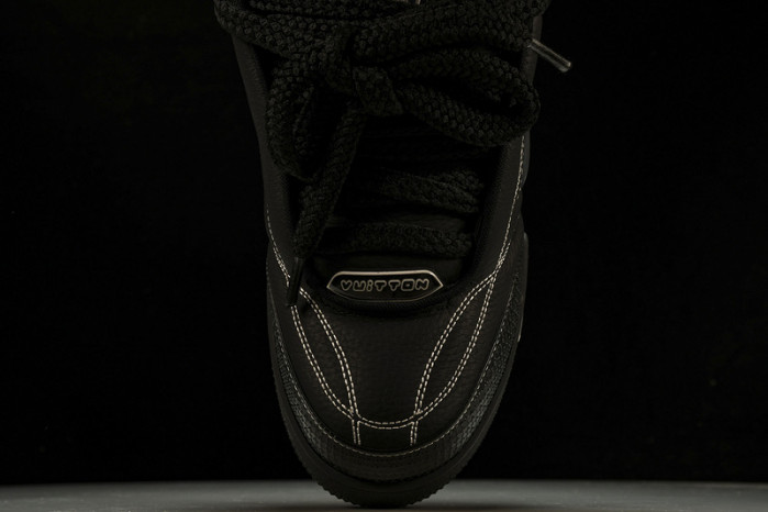 LV SNEAKER LOW   121202