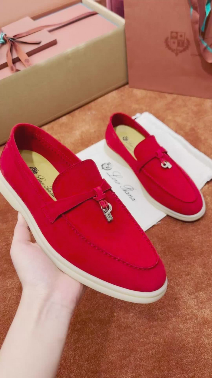 L0R0 P1ANA SNEAKER