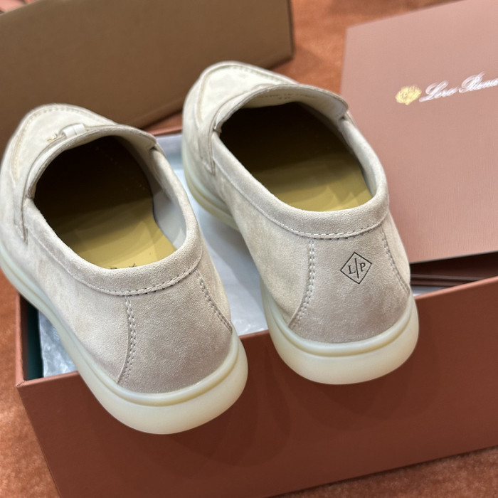 L0R0 P1ANA SNEAKER