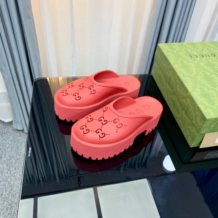 Gv*c slippers