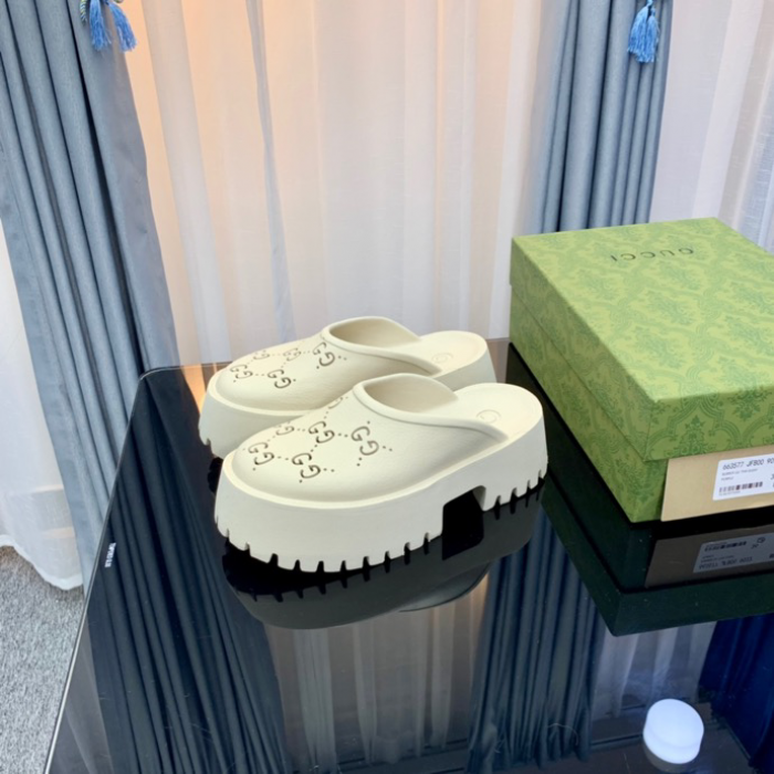 Gv*c slippers