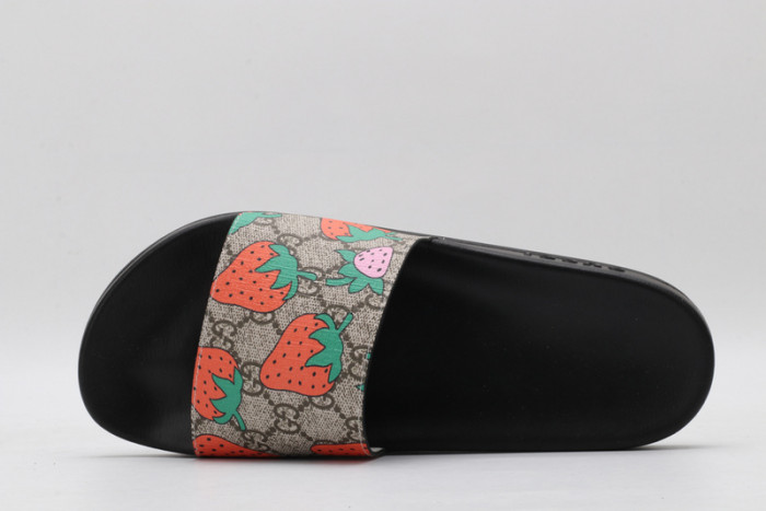 Gv*c slippers