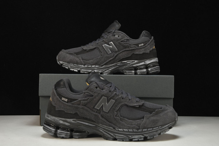 new Ba1an*e yeeshoes  m2002rdb