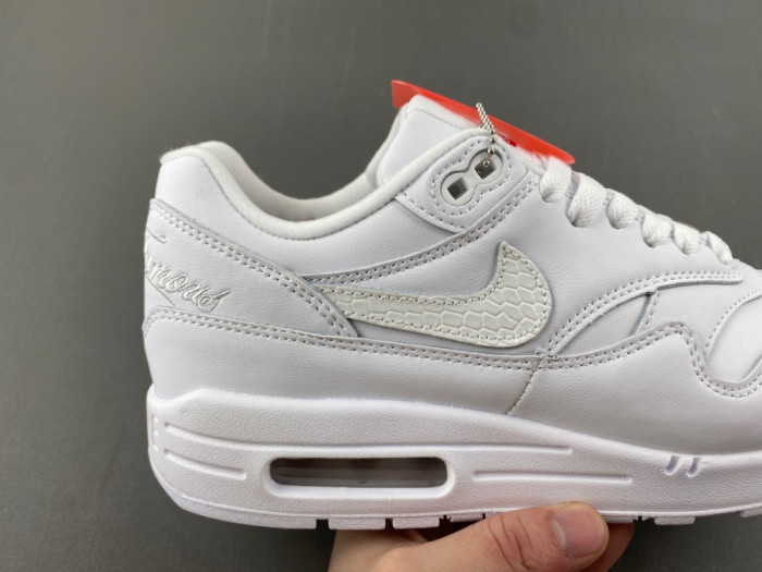Svp*me x nike air max 1 