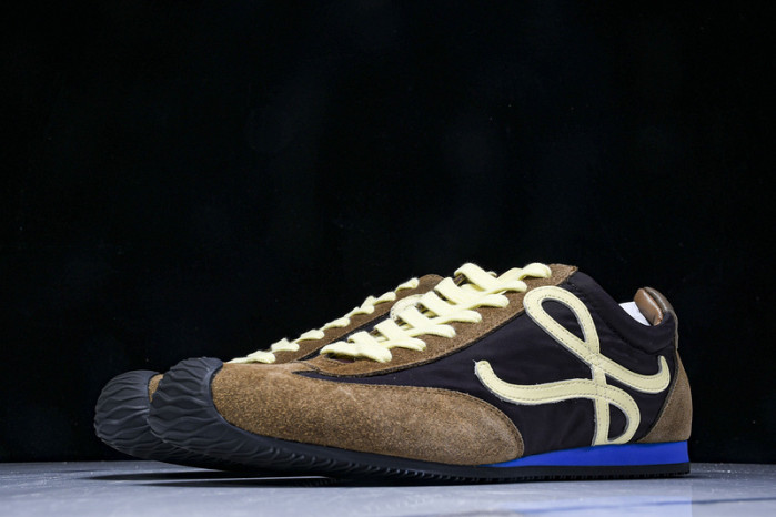 L*0ewe Ballet Runner  LW-FOR04