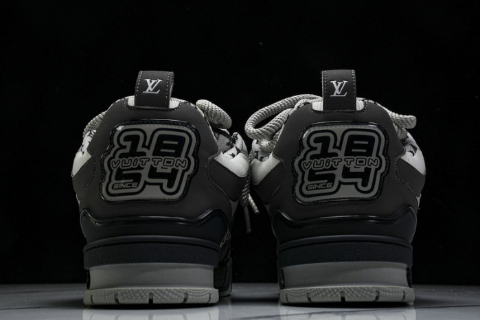 LV SNEAKER LOW  10801