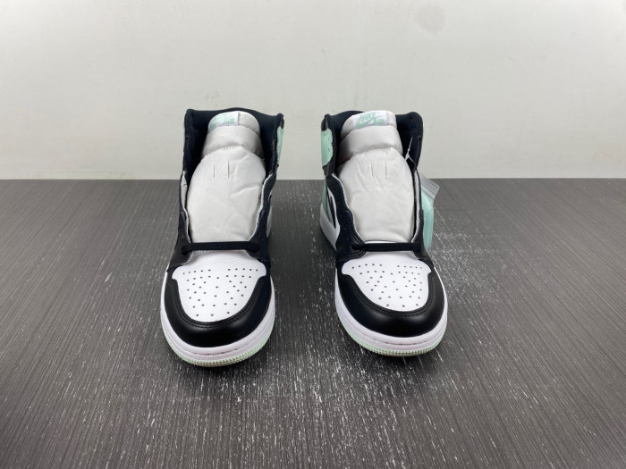 Air Jordan 1 RETRO HIGH OG NRG 861428 100