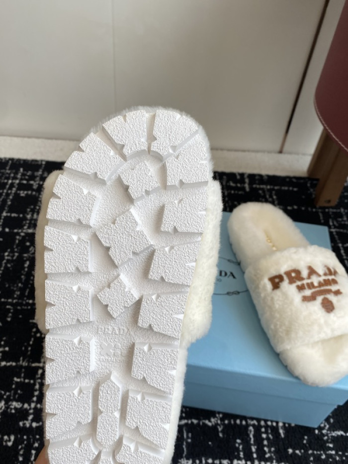 PRA*DA  SLIPPERS