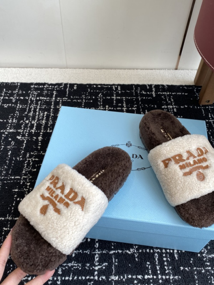 PRA*DA  SLIPPERS