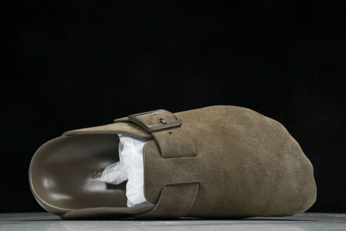 BLCG SLIPPERS