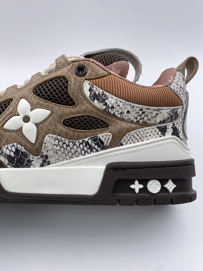 LV SNEAKER LOW  81701