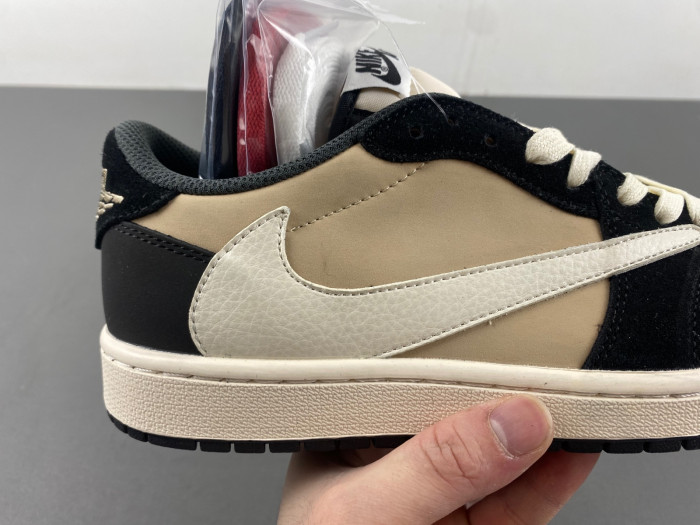 Air Jordan 1 Retro DM7866-201