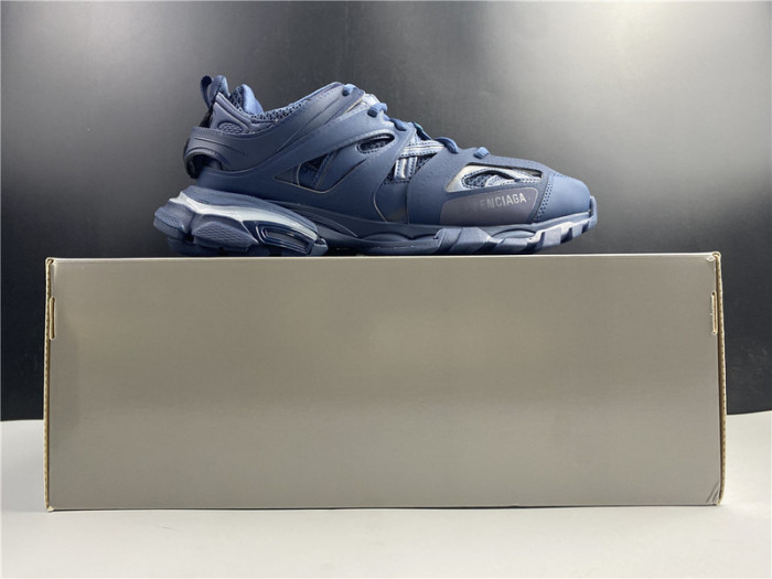 BLCG Track Trainer Dark Navy lighted 542023 W2LA1 4107