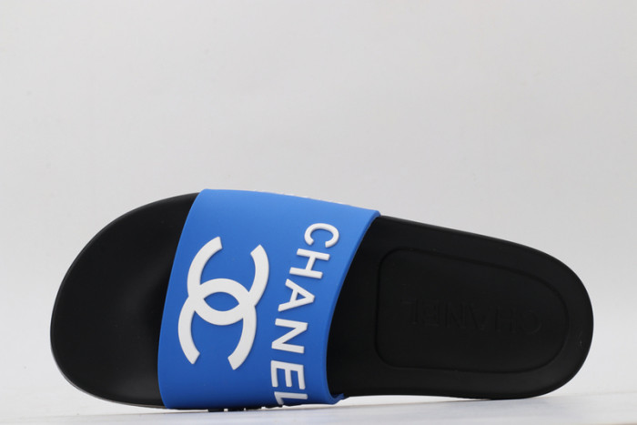 CH*NEL SLIPPERS